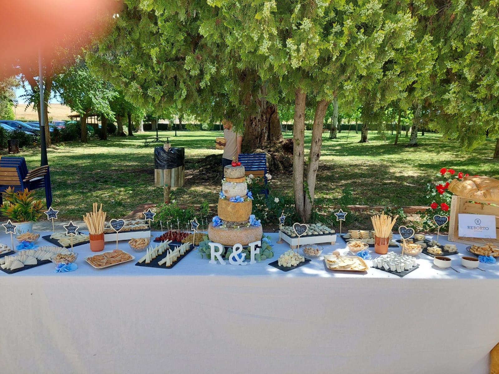MESAS DE QUESO PARA EVENTOS: Comuniones, bodas, aniversarios... - Imagen 3